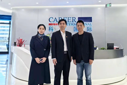 sunbet中文官网国际党委举办“两会”精神及经济政策解读专题讲座